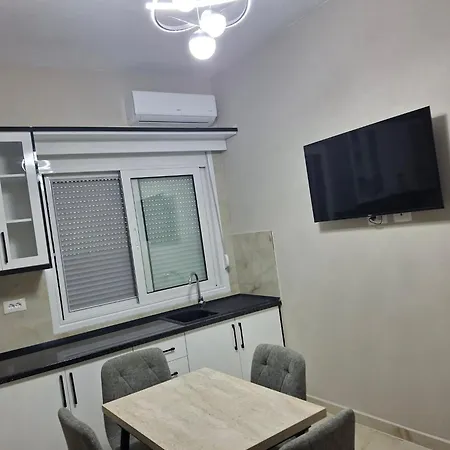 Berati Apartment Golem (Tirana)